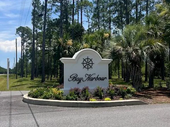 106 Bay Harbour, Freeport, FL 32439