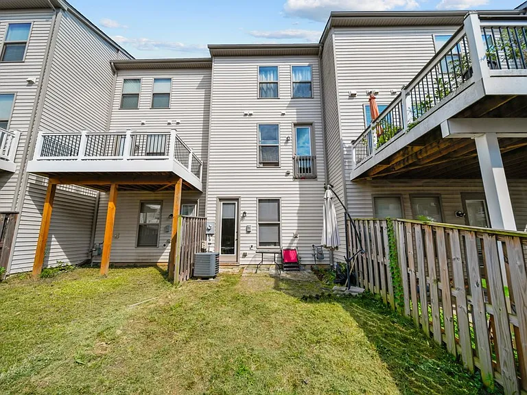24473 Juniper Wood Ter — Photo 25