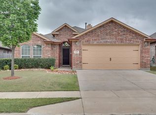 6937 Canyon Rim Dr, Fort Worth, TX 76179