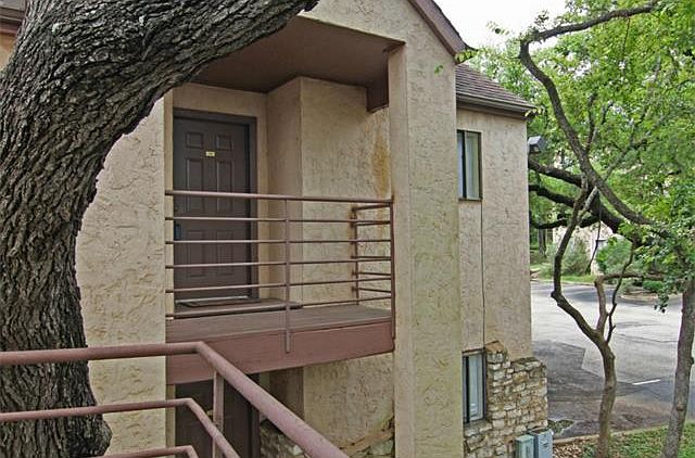 1st image of 6810 Deatonhill Dr APT 218
