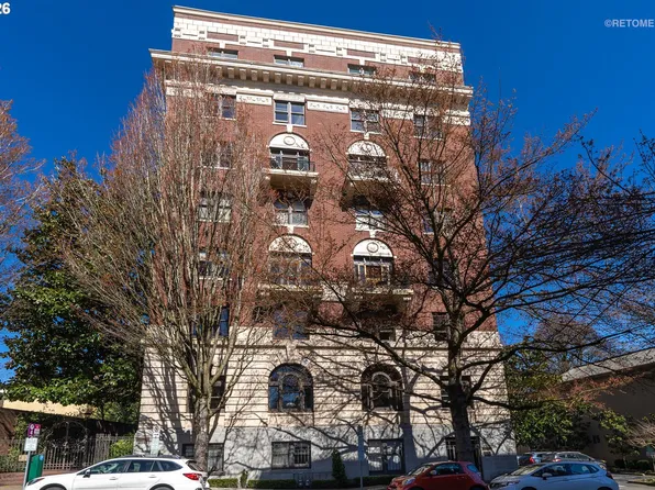 2141 NW Davis St, Portland, OR 97210