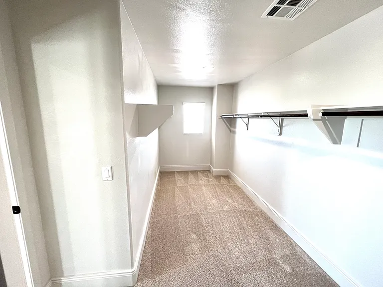 7140 Charter Crest St — Photo 61