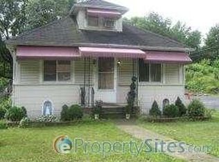 204 Union Ave, Bloomingdale, NJ 07403