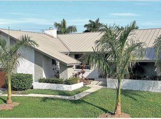 541 Blackmore Ct, Marco Island, FL 34145