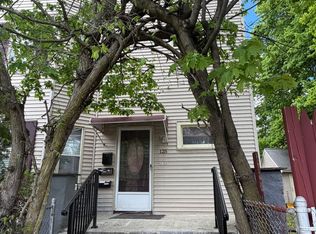 125 Lebanon St #2, Melrose, MA 02176