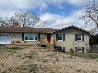 9309 Dividing Ridge Rd, Soddy Daisy, TN 37379