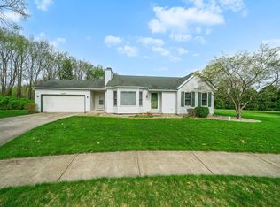 14351 Drake Ct, Granger, IN 46530