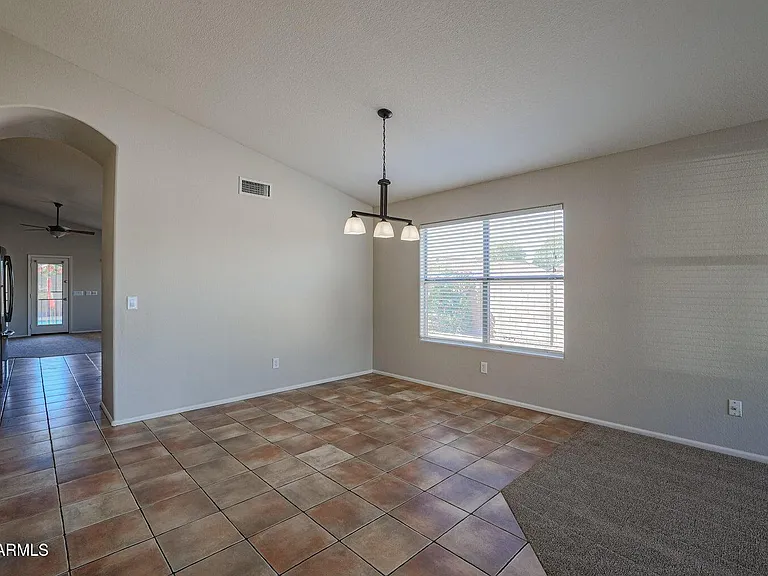 10269 W Patrick Ln — Photo 5