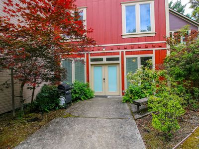 170 E F St, Jacksonville, OR, 97530