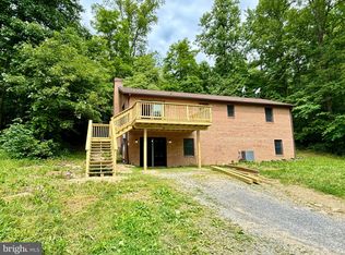 201 Faith Ln, Berkeley Springs, WV 25411
