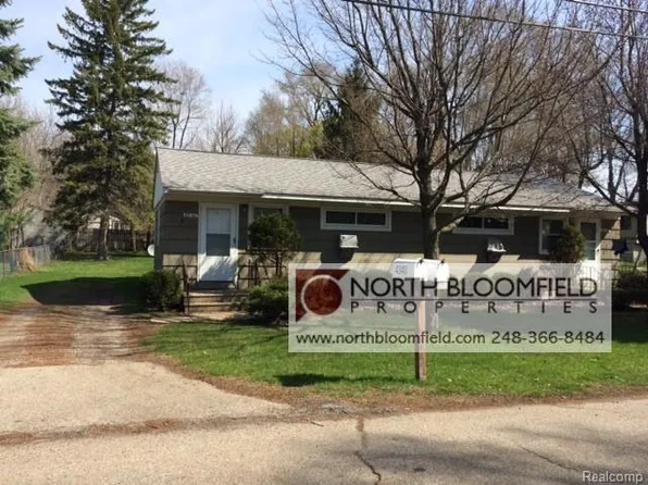 4336 Richalva Ct, Waterford, MI 48329