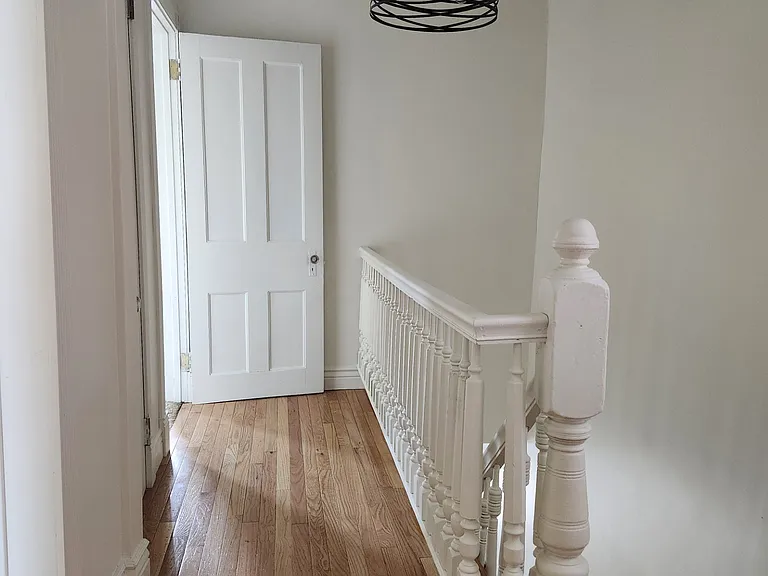 3218 Harcum Way — Photo 10