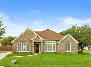 30 Crestview Trl, Houston, TX 77082