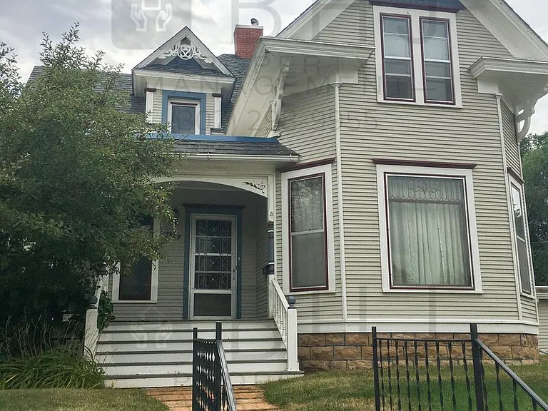 372 W Loucks St — Photo 19