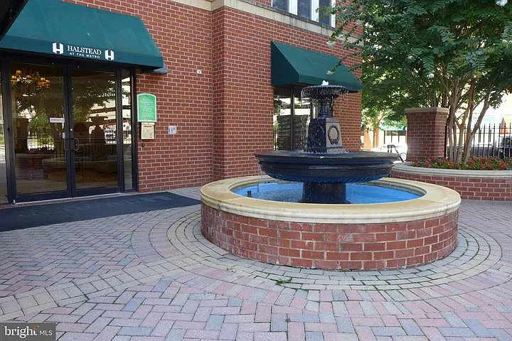 2665 Prosperity Ave #128 — Photo 3