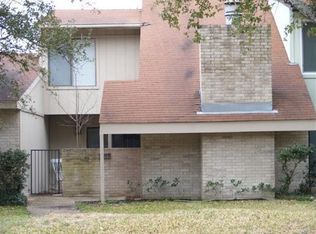 2403 Memorial Dr, Bryan, TX 77802