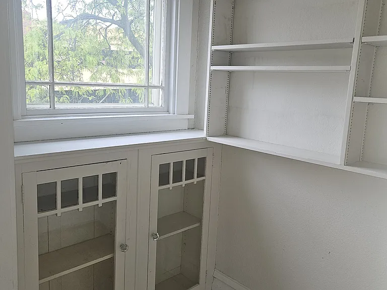 418 S 4th St #6 — Photo 9