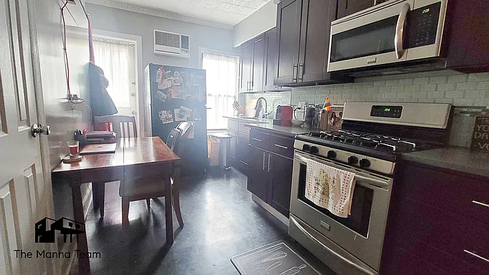 Rented by Compass | media 12