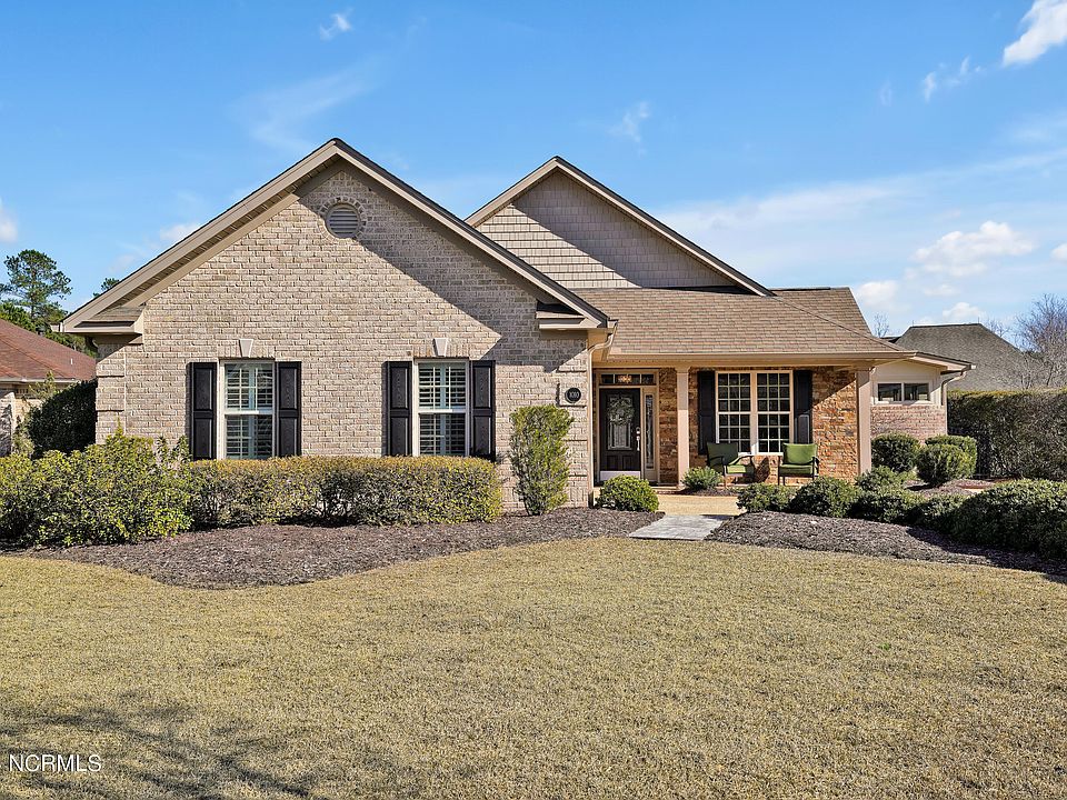 1st image of 1010 Dowling Court