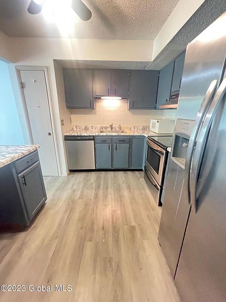 3rd image of 50 Westchester Drive