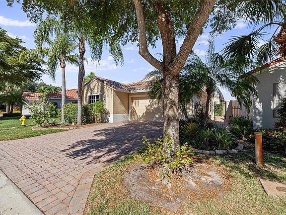 2nd image of 8901 Cascades Isle BLVD