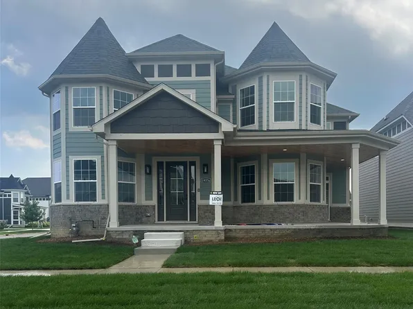 19376 Ryan Dr, Macomb, MI 48042