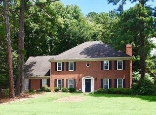 6925 Northgreen Dr NE, Sandy Springs, GA 30328