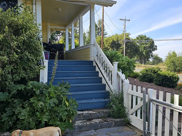 Grandview Rd — Photo 37