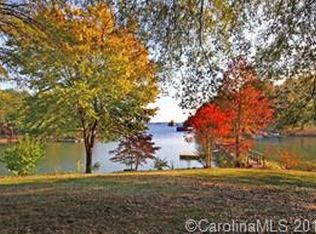 2548 Perry View Ln, Denver, NC 28037