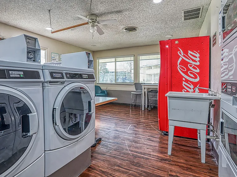 Pepper Tree Village Apartments — Photo 16