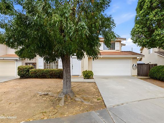 3rd image of 24933 Avocado Ct