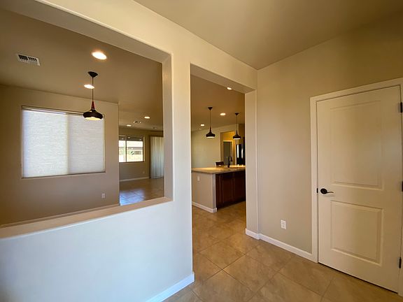 7755_E_Lavender_Loop_Entry_08072020