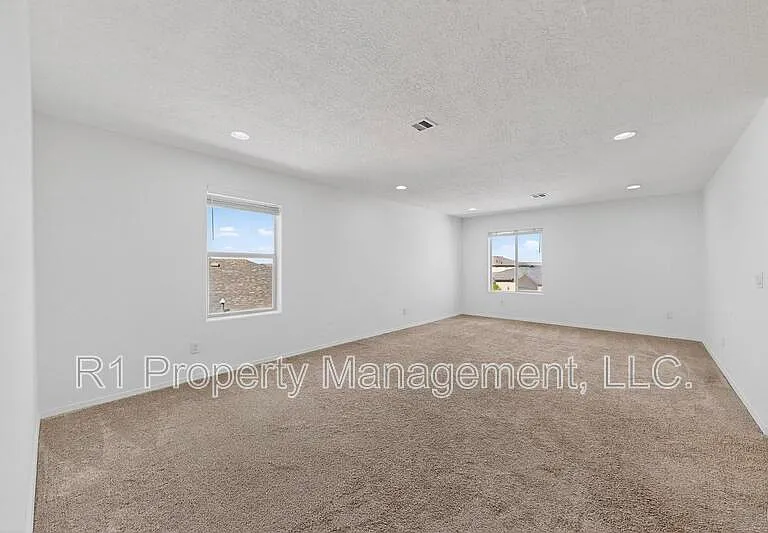 108 Hue St SW — Photo 42