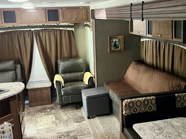 18602 River Timber Dr #B, Del Valle, TX 78617