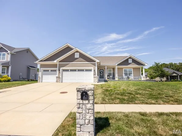 724 Longfellow Dr, O Fallon, IL 62269