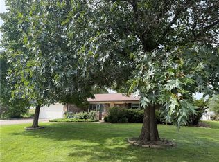 207 Oak St, Fairmount, IL 61841
