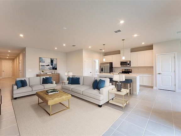 3rd image of 123 VENETIAN PALMS BOULEVARD