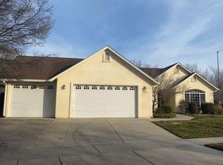 101 Sterling Oaks Dr, Chico, CA 95928