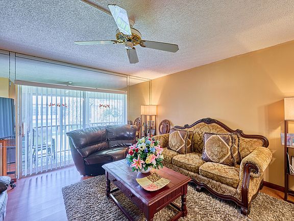 3rd image of 7500 NW 5th Place #203