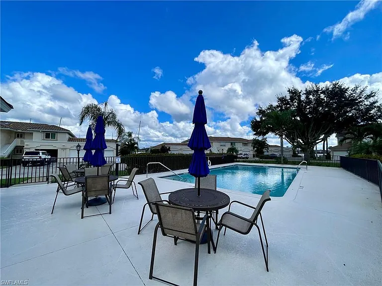 317 Sunrise Cay #204 — Photo 18