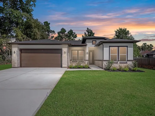 11545 Grand Pine Dr, Montgomery, TX 77356