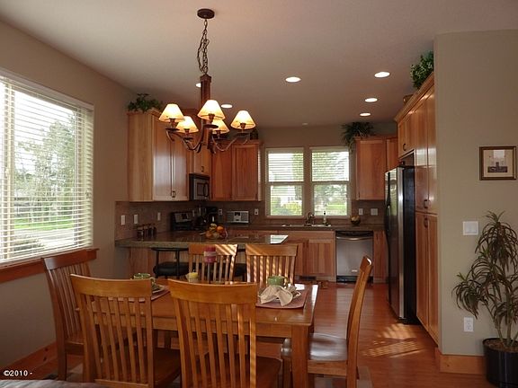 5th image of 9310 Trout Pl
