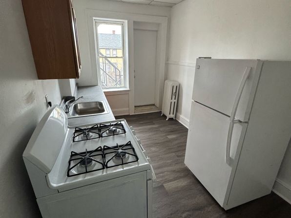 408 Charles St APT 5