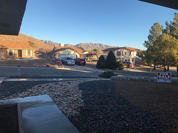 5th image of 1131 Mohegan Ln