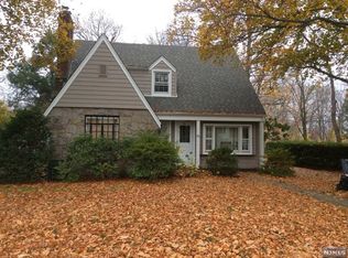 66 Lincoln Ave, Bergenfield, NJ 07621