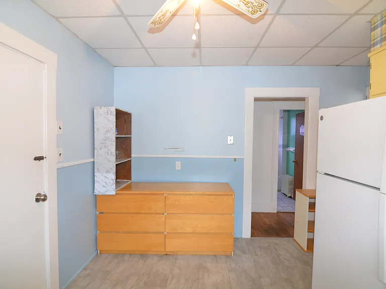 23 Tappan St — Photo 2