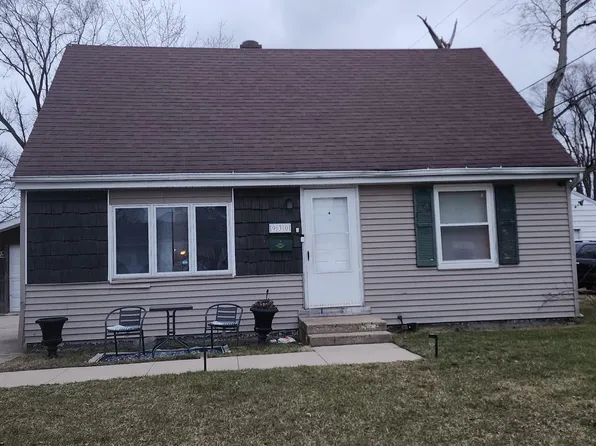 930 Birchwood Ave, South Bend, IN 46619