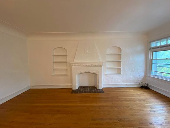 2nd image of 6305 N Washtenaw Ave