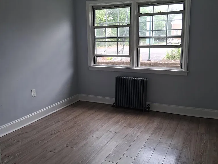 443 Maryland St — Photo 13