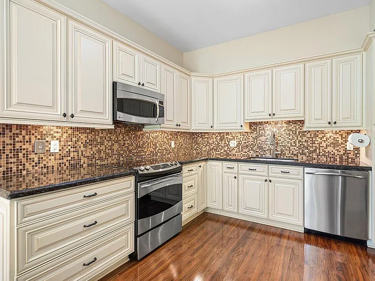 5070 Lake Catalina Dr #C — Photo 8